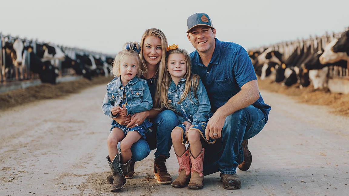 The Vander Dussen family, parents Daniel and Tara with their two daughters.